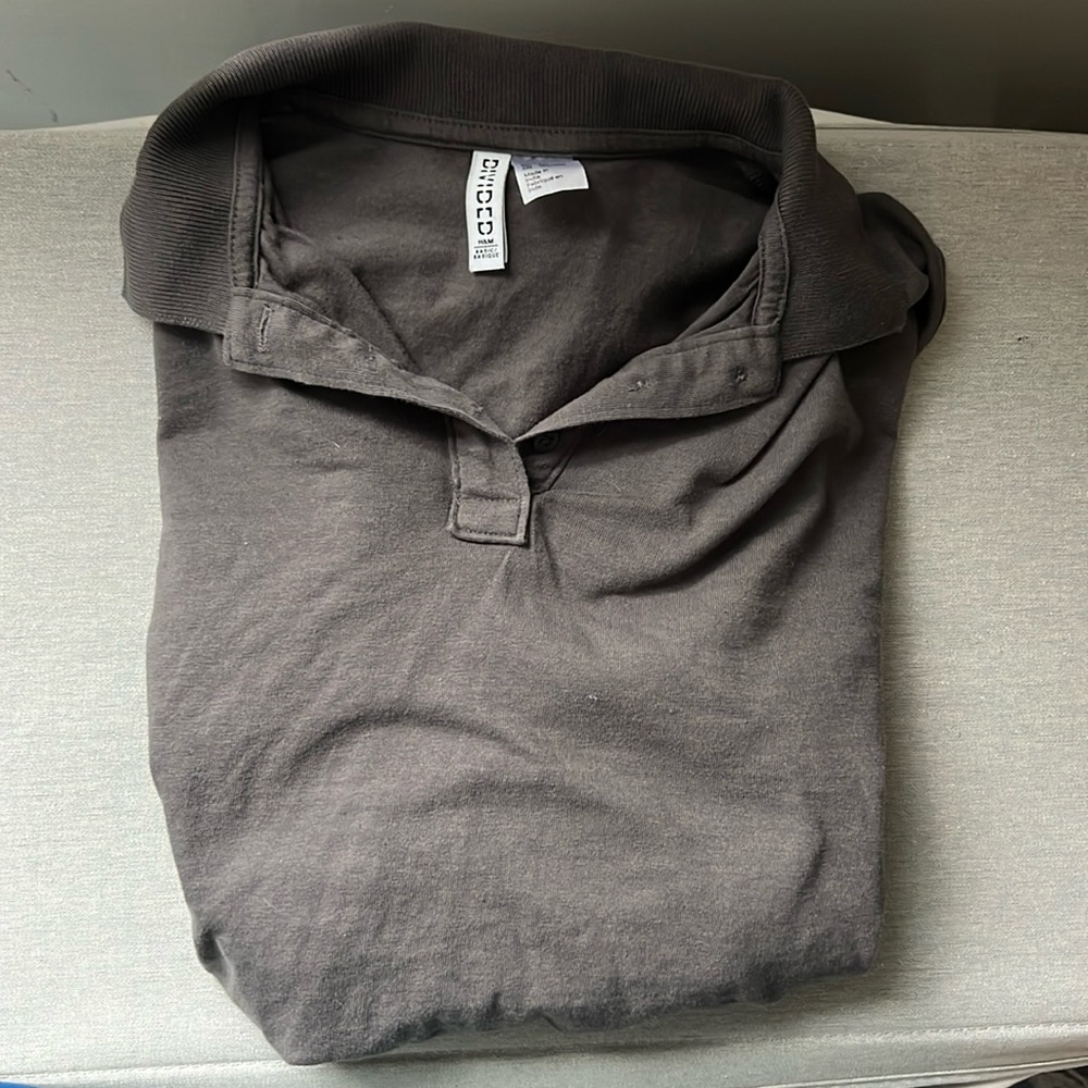 H&M cropped long sleeve Size: S